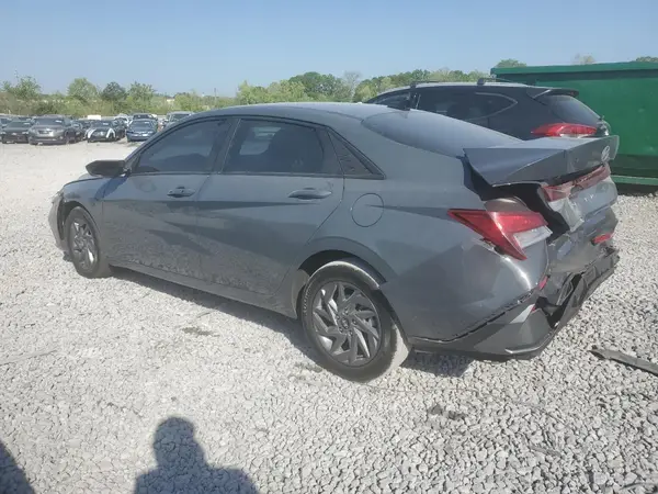 KMHLM4DG6RU772147 2024 HYUNDAI ELANTRA - Image 2