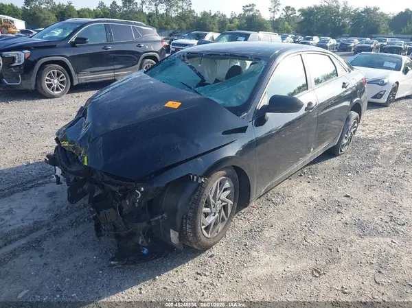 KMHLM4DG6RU774481 2024 HYUNDAI ELANTRA - Image 2