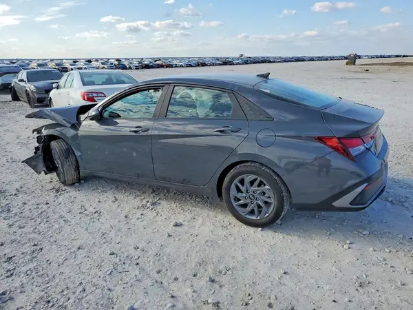 KMHLM4DG6RU774822 2024 HYUNDAI ELANTRA - Image 2