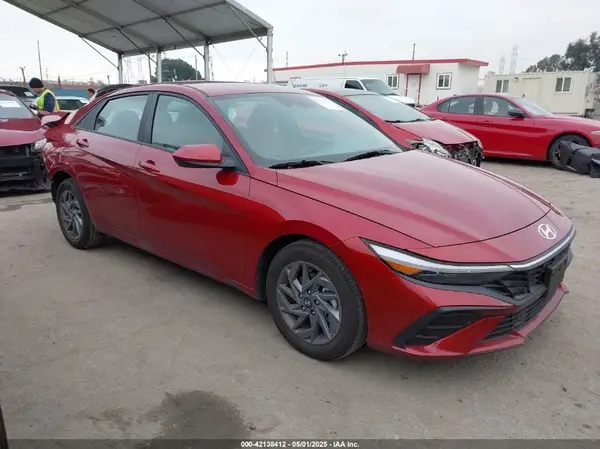 KMHLM4DG6RU775047 2024 HYUNDAI ELANTRA - Image 1