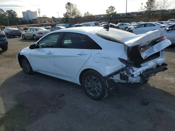 KMHLM4DG6RU775551 2024 HYUNDAI ELANTRA - Image 2
