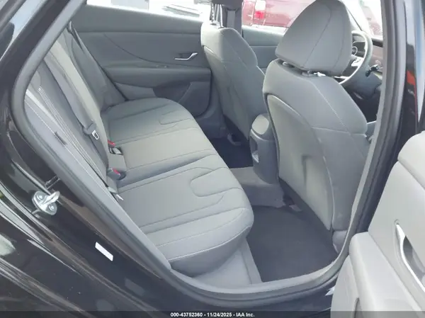 KMHLM4DG6RU777168 2024 HYUNDAI ELANTRA - Image 8