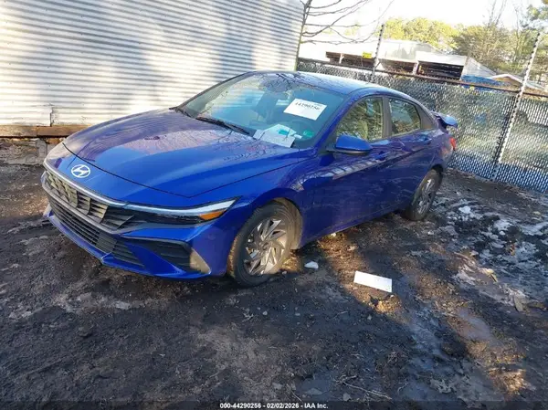 KMHLM4DG6RU779180 2024 HYUNDAI ELANTRA - Image 2
