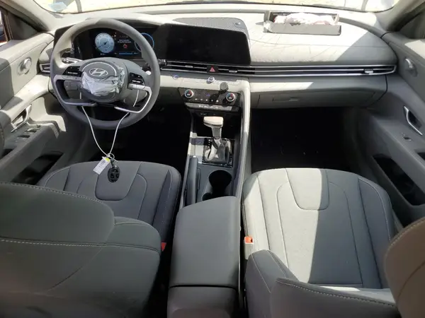 KMHLM4DG6RU784122 2024 HYUNDAI ELANTRA - Image 8