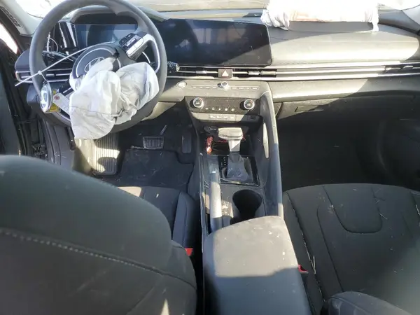 KMHLM4DG6RU789885 2024 HYUNDAI ELANTRA - Image 8