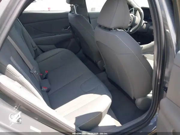 KMHLM4DG6RU792513 2024 HYUNDAI ELANTRA - Image 8