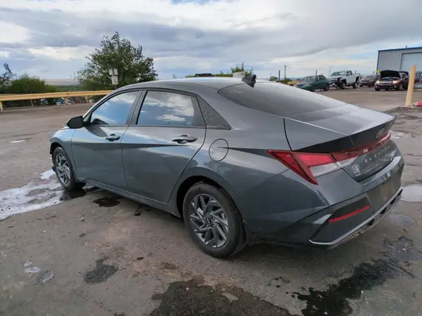 KMHLM4DG6RU793449 2024 HYUNDAI ELANTRA - Image 2