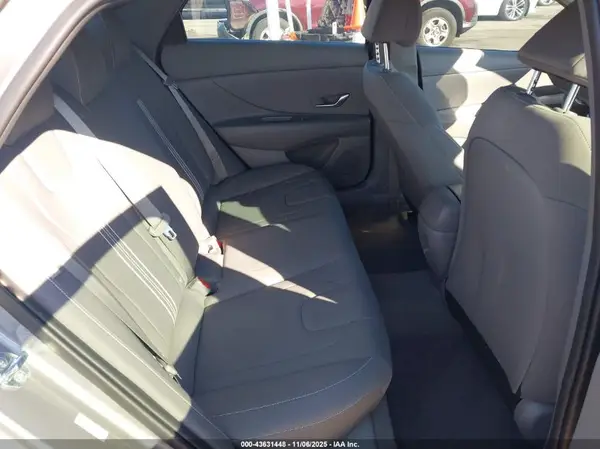 KMHLM4DG6RU799851 2024 HYUNDAI ELANTRA - Image 8