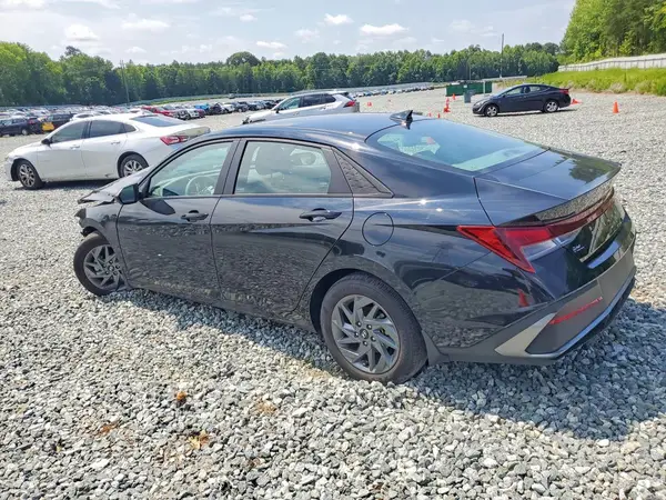 KMHLM4DG6RU802375 2024 HYUNDAI ELANTRA - Image 2