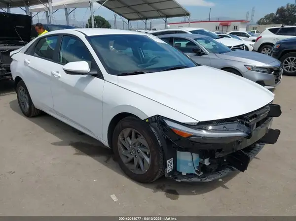 KMHLM4DG6RU808029 2024 HYUNDAI ELANTRA - Image 1