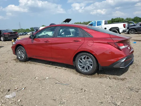KMHLM4DG6RU835585 2024 HYUNDAI ELANTRA - Image 2