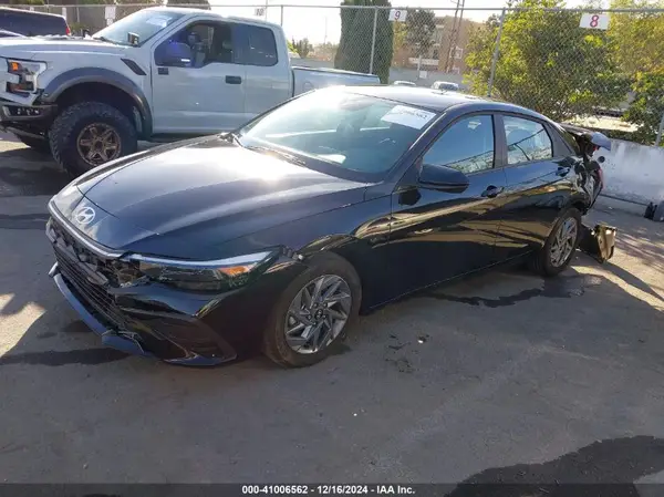 KMHLM4DG6RU844660 2024 HYUNDAI ELANTRA - Image 2
