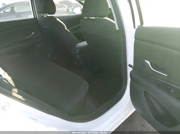 KMHLM4DG6RU849356 2024 HYUNDAI ELANTRA - Image 8