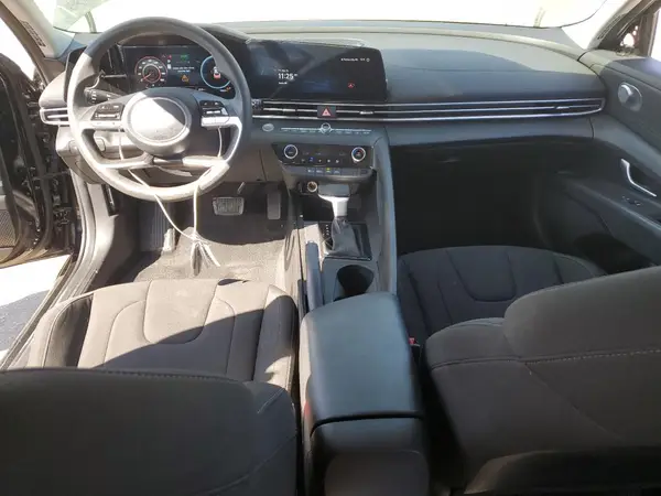 KMHLM4DG6RU852421 2024 HYUNDAI ELANTRA - Image 8