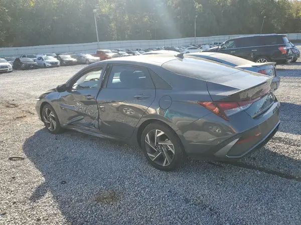 KMHLM4DG6SU010636 2025 HYUNDAI ELANTRA - Image 2