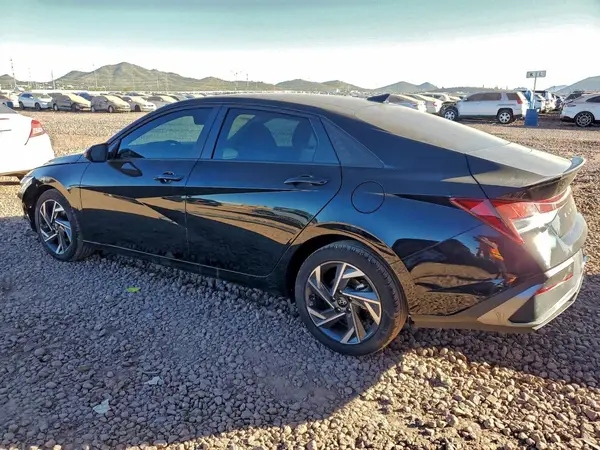 KMHLM4DG6SU017182 2025 HYUNDAI ELANTRA - Image 2