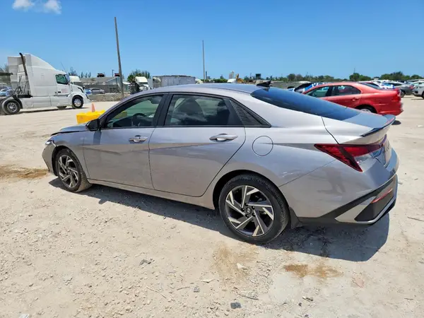 KMHLM4DG6SU031485 2025 HYUNDAI ELANTRA - Image 2