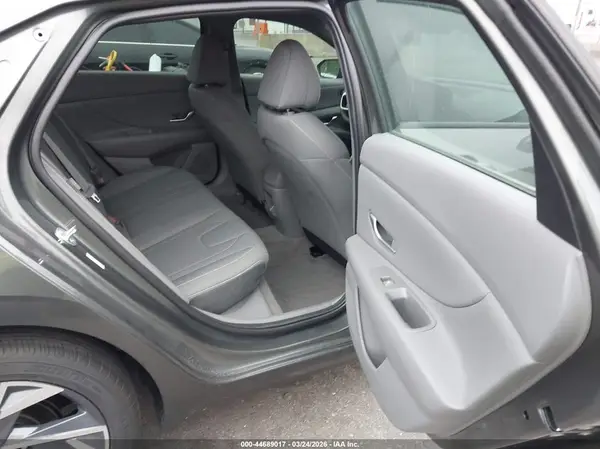 KMHLM4DG6SU056211 2025 HYUNDAI ELANTRA - Image 8