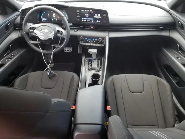 KMHLM4DG6SU056757 2025 HYUNDAI ELANTRA - Image 8