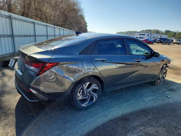 KMHLM4DG6SU057097 2025 HYUNDAI ELANTRA - Image 2