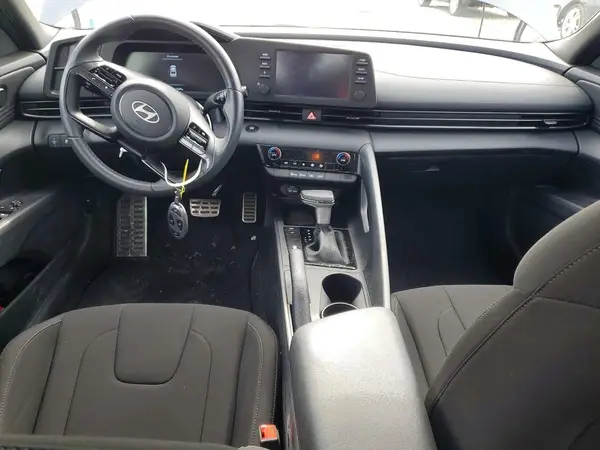 KMHLM4DG6SU058458 2025 HYUNDAI ELANTRA - Image 8