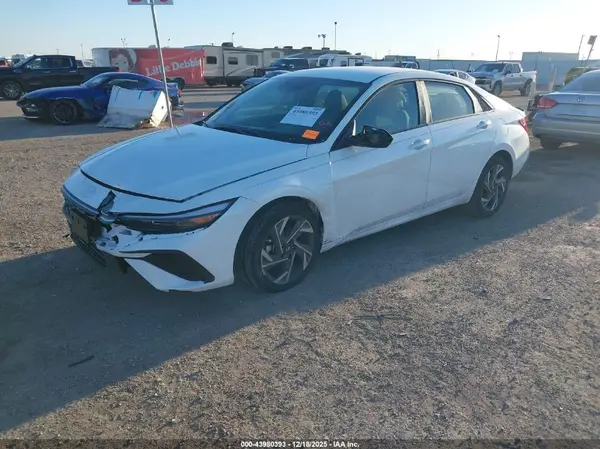 KMHLM4DG6SU059724 2025 HYUNDAI ELANTRA - Image 2