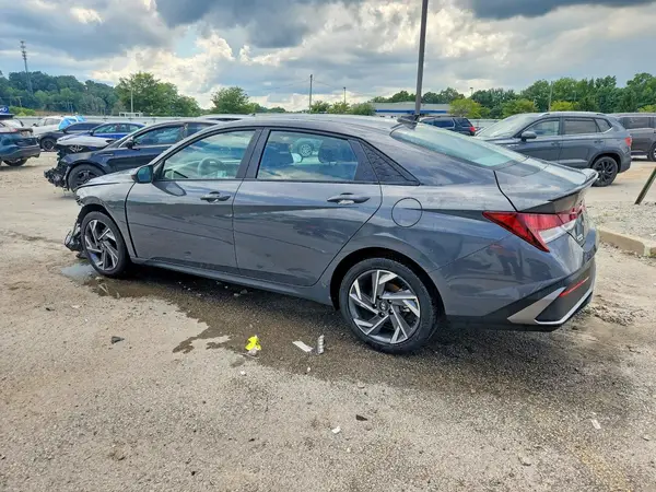 KMHLM4DG6SU069637 2025 HYUNDAI ELANTRA - Image 2