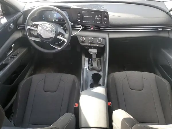 KMHLM4DG6SU860203 2025 HYUNDAI ELANTRA - Image 8