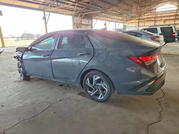 KMHLM4DG6SU872030 2025 HYUNDAI ELANTRA - Image 2