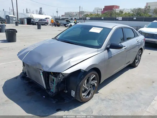 KMHLM4DG6SU874392 2025 HYUNDAI ELANTRA - Image 2