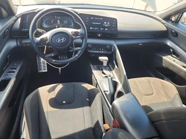 KMHLM4DG6SU874781 2025 HYUNDAI ELANTRA - Image 8