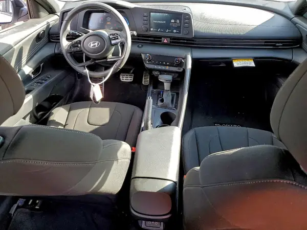 KMHLM4DG6SU875087 2025 HYUNDAI ELANTRA - Image 8