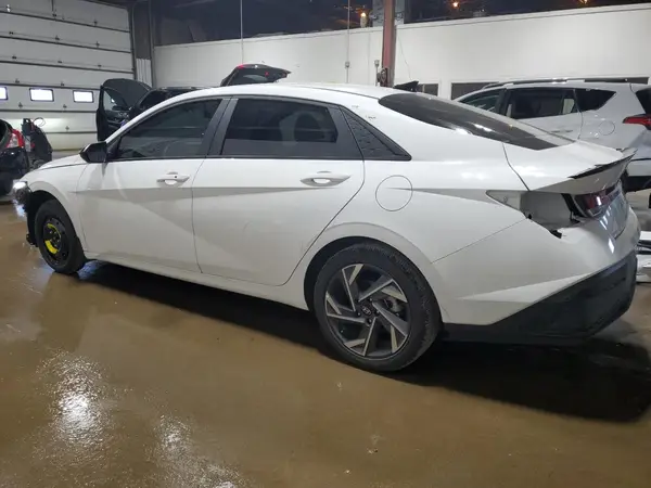 KMHLM4DG6SU877650 2025 HYUNDAI ELANTRA - Image 2