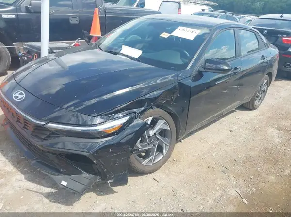 KMHLM4DG6SU895467 2025 HYUNDAI ELANTRA - Image 2