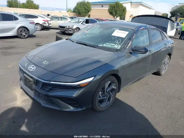KMHLM4DG6SU902627 2025 HYUNDAI ELANTRA - Image 2