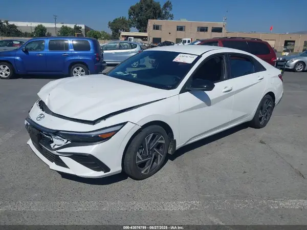 KMHLM4DG6SU904720 2025 HYUNDAI ELANTRA - Image 2