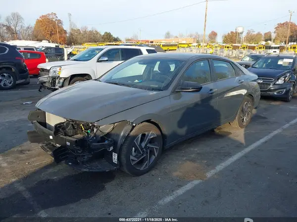 KMHLM4DG6SU925082 2025 HYUNDAI ELANTRA - Image 2