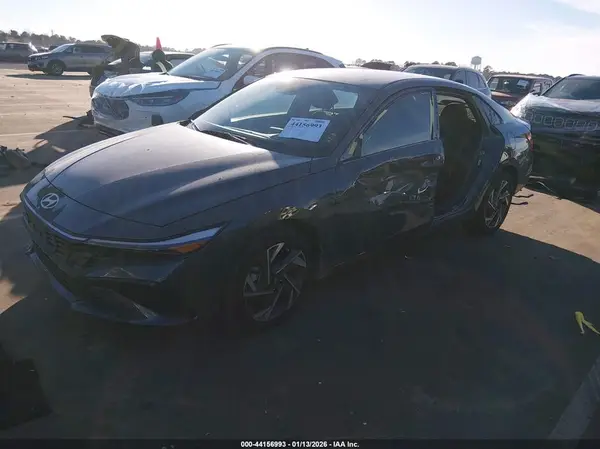KMHLM4DG6SU925826 2025 HYUNDAI ELANTRA - Image 2