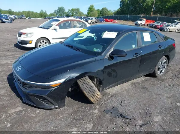 KMHLM4DG6SU933151 2025 HYUNDAI ELANTRA - Image 2