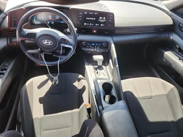 KMHLM4DG6SU957241 2025 HYUNDAI ELANTRA - Image 8