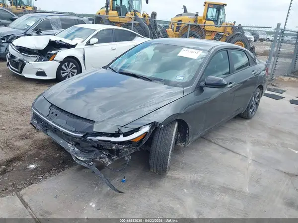 KMHLM4DG6SU963475 2025 HYUNDAI ELANTRA - Image 2