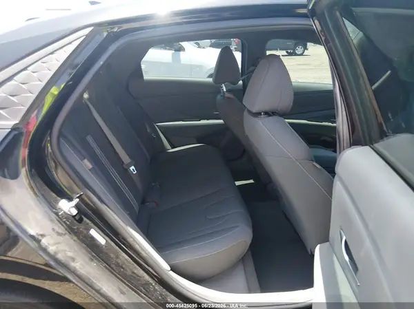 KMHLM4DG6SU974105 2025 HYUNDAI ELANTRA - Image 8