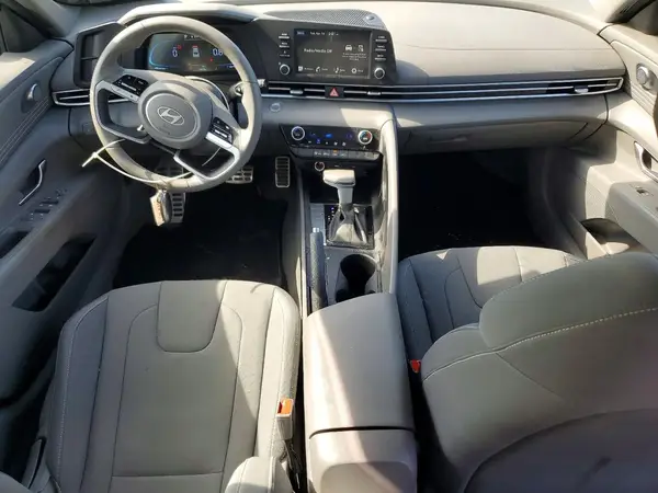 KMHLM4DG6SU975237 2025 HYUNDAI ELANTRA - Image 8