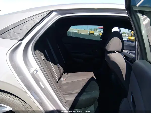 KMHLM4DG6SU992667 2025 HYUNDAI ELANTRA - Image 8