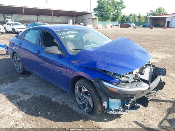 KMHLM4DG6SU995682 2025 HYUNDAI ELANTRA - Image 1
