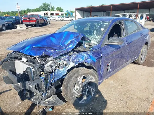 KMHLM4DG6SU995682 2025 HYUNDAI ELANTRA - Image 2