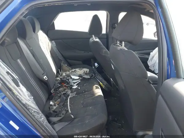KMHLM4DG6SU995682 2025 HYUNDAI ELANTRA - Image 8