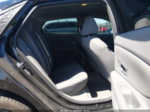 KMHLM4DG6TU107952 2026 HYUNDAI ELANTRA - Image 8