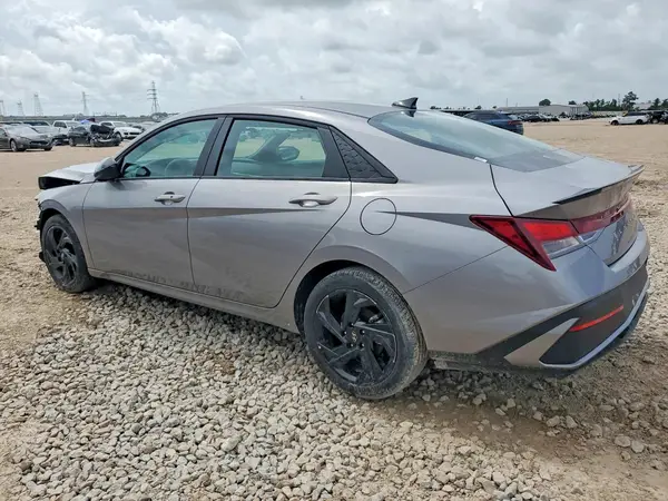 KMHLM4DG6TU114447 2026 HYUNDAI ELANTRA - Image 2