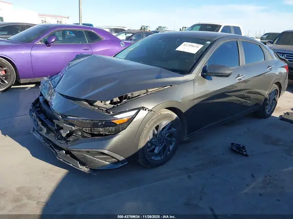 KMHLM4DG7RU638859 2024 HYUNDAI ELANTRA - Image 2